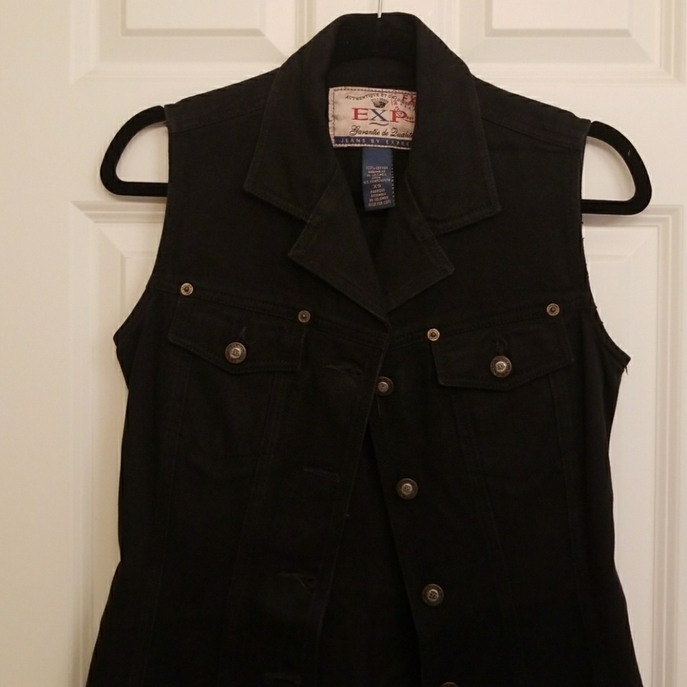 EXPRESS Long black Jean Vest